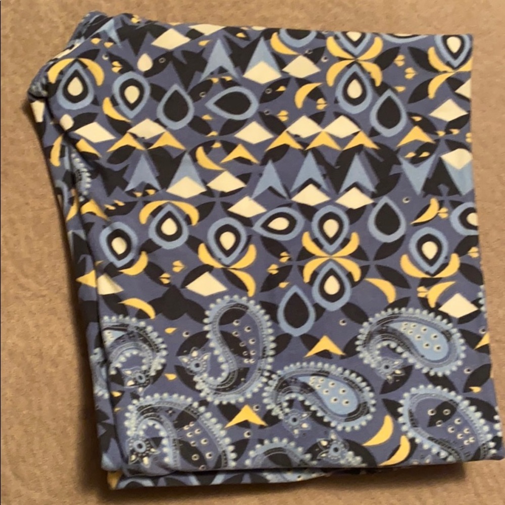 ❎SOLD❎ NEW❣️Lularoe leggings - Picture 4 of 4